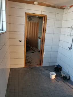 Kylpyhuone ja sauna 2021 - pieni kuva 21